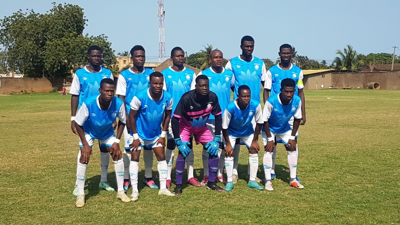 CHAMPIONNAT D2 14è  JOURNÉE L'ÉTOILE FILANTE EPINGLE LA JCA 1-0