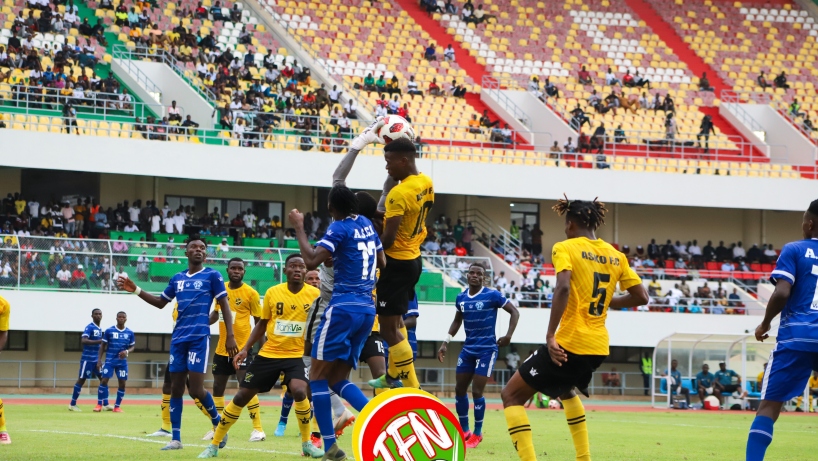 ASCK REMPORTE LA COUPE DE L'INDEPENDANCE HAUT LES MAINS